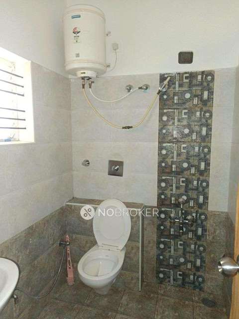 4+ BHK Flat In Padmashri Apartment  For Sale  In Peenya