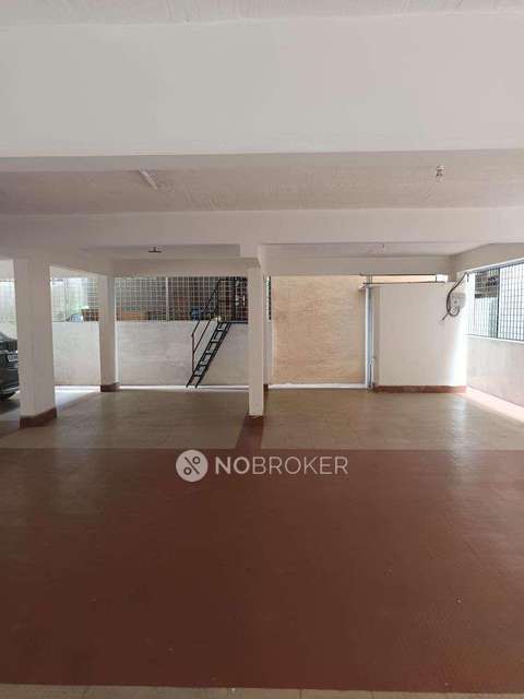 4+ BHK Flat In Padmashri Apartment  For Sale  In Peenya