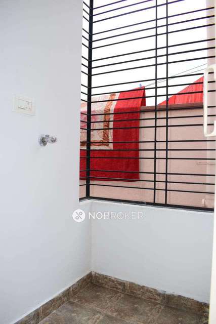 4+ BHK Flat In Padmashri Apartment  For Sale  In Peenya