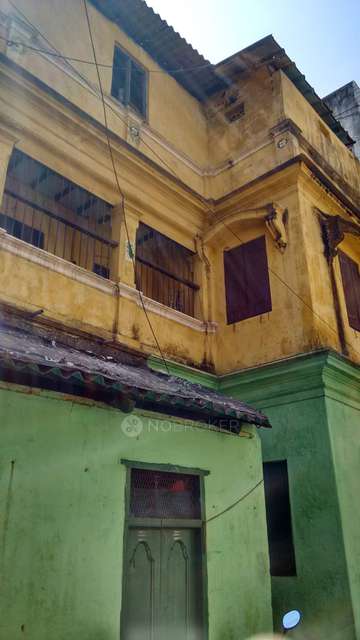 4+ BHK House For Sale  In Park Town