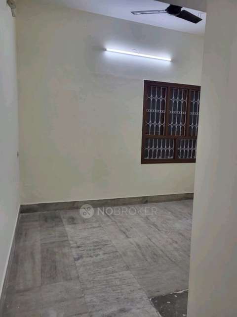 Shop in Malleswaram, Bangalore for Rent 