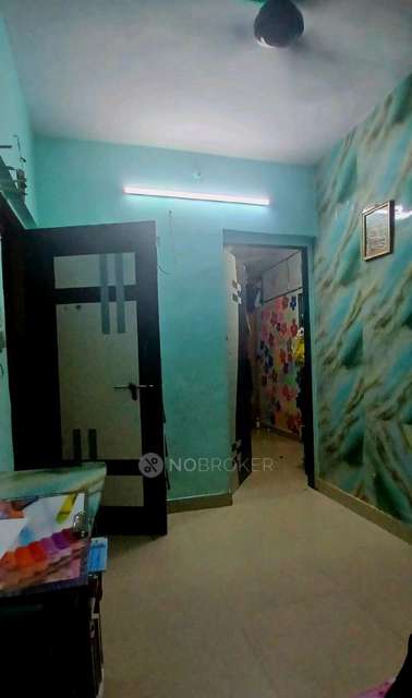 1 RK Flat In Shiv Ganesh Chaudhary Niwas  For Sale  In Mulund East