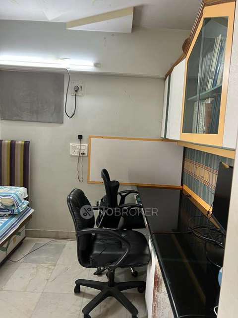 4 BHK Flat In Krushal Towers Apartment, Ghatkopar East For Sale  In Ghatkopar East