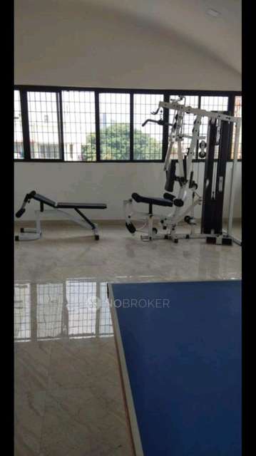 PG for Girls in Indian Express Circle