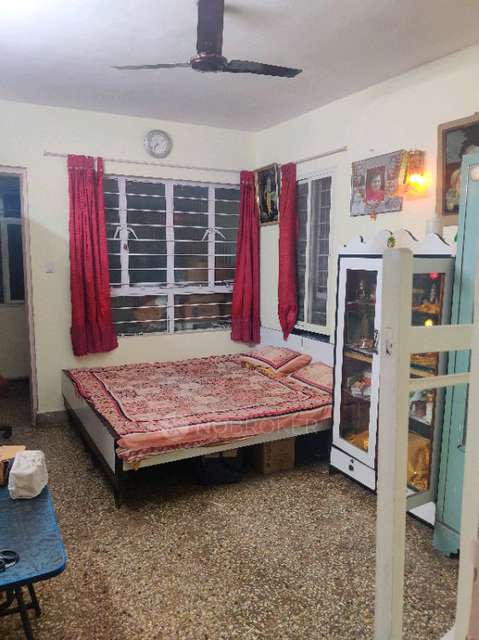 PG for Girls in Indian Express Circle