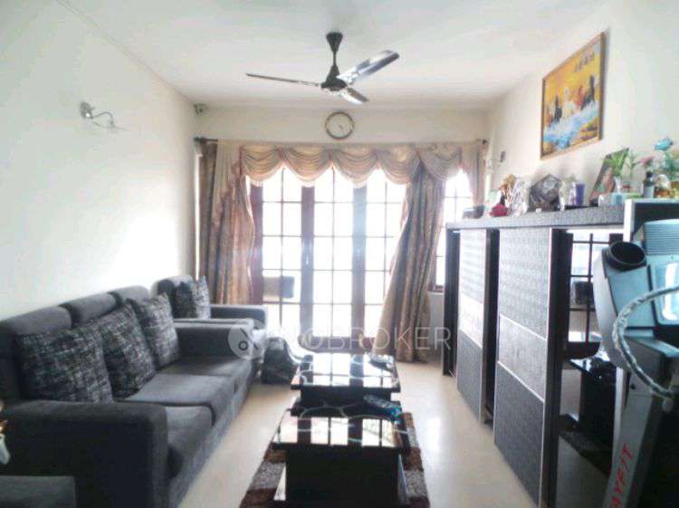 PG for Girls in Indian Express Circle