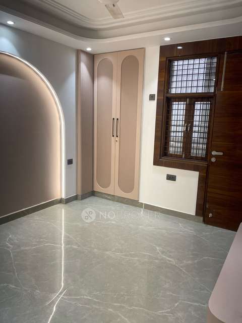 3 BHK Flat for Rent  In Mahavir Enclave