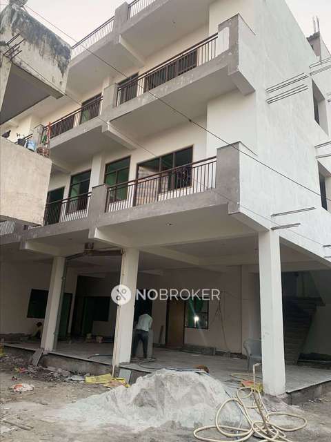 1 BHK Flat In Era Homes for Rent  In H9mm+73w, Sarfabad Village, Sarfabad, Sector 73, Noida, Uttar Pradesh 201316, India