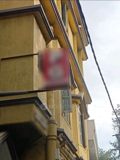 PG for Boys in Metro Station Jaya Prakash Nagar