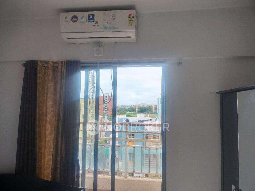 2 BHK Flat In Oxy Valley 2 For Sale  In Bakori Road