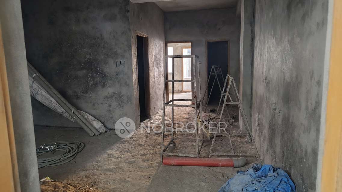 4+ BHK Flat For Sale  In Madhapur