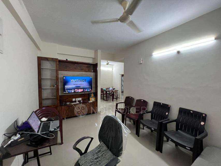 2 BHK Flat In Mig Chitrapuri Hills For Sale  In Manikonda