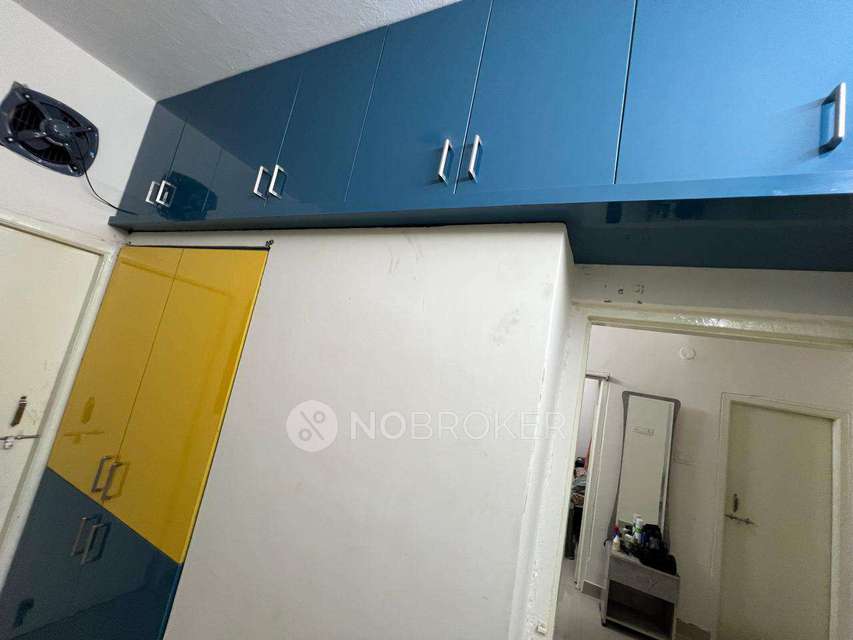 2 BHK Flat In Mig Chitrapuri Hills For Sale  In Manikonda