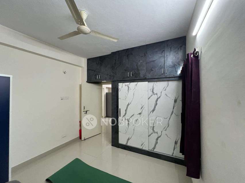 2 BHK Flat In Mig Chitrapuri Hills For Sale  In Manikonda