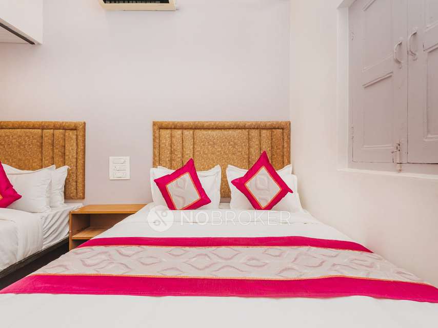 PG for Anyone in Afra Dormitory For Male & Female