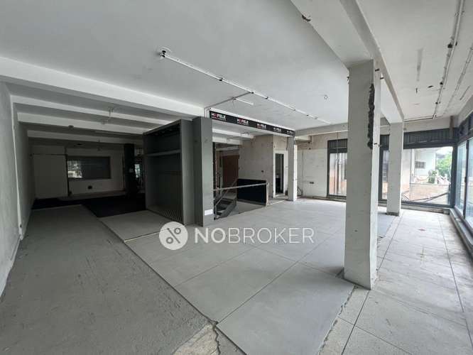 Showroom in Kotla Mubarakpur, Delhi for sale 