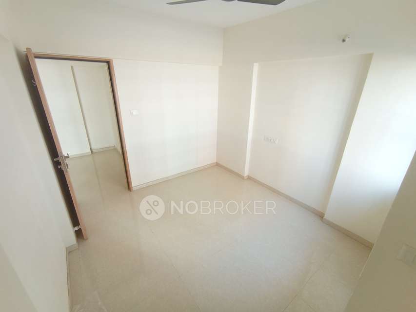 2 BHK Flat In Kohinoor Viva City for Rent  In Dhanori