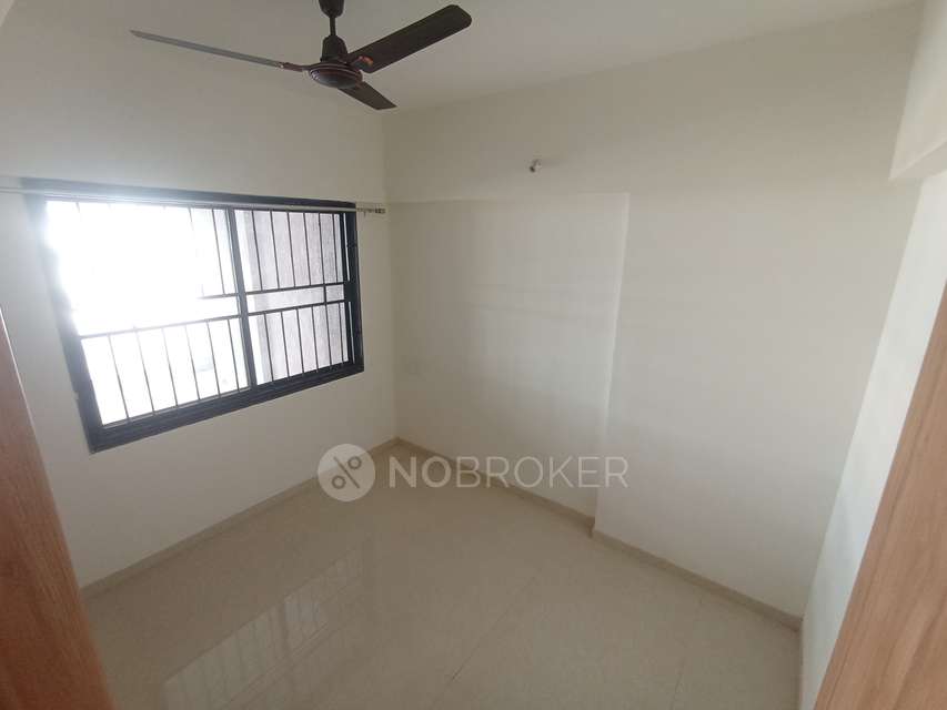 2 BHK Flat In Kohinoor Viva City for Rent  In Dhanori