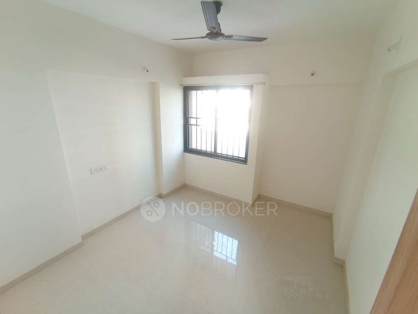 2 BHK Flat In Kohinoor Viva City for Rent  In Dhanori