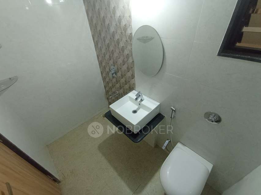 2 BHK Flat In Kohinoor Viva City for Rent  In Dhanori