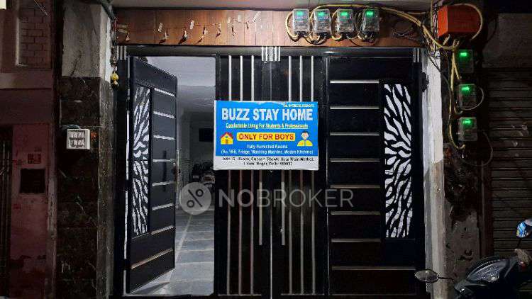 PG for Anyone in Block G, Laxmi Nagar