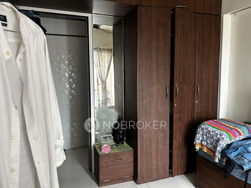 2 BHK Flat In Rna Ng Silver Spring, Mira Road East For Sale  In Mira Road East