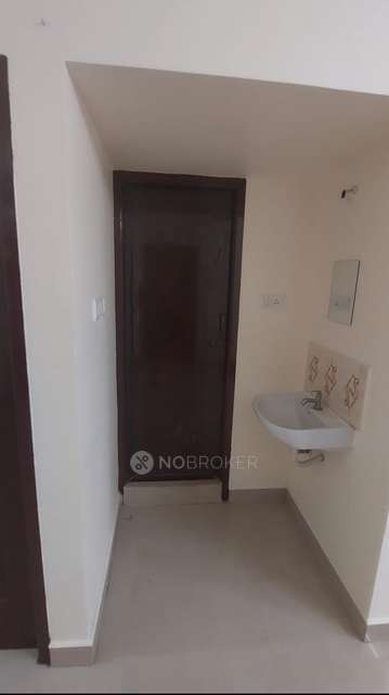2 BHK Flat In Shine  For Sale  In Kolathur