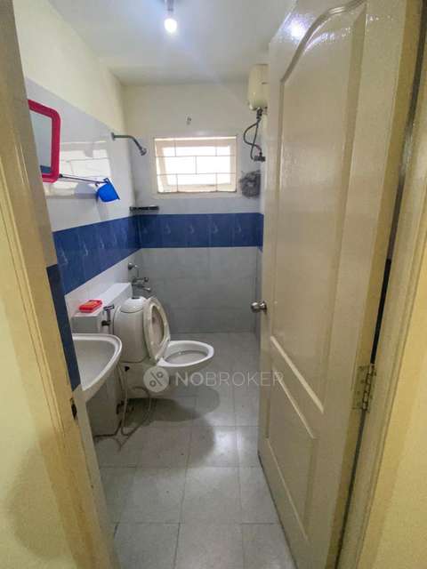 2 BHK Flat In Rms Ashirwad For Sale  In Rms Ashirwad