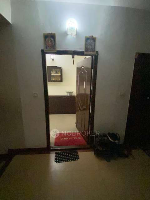 2 BHK Flat In Rms Ashirwad For Sale  In Rms Ashirwad