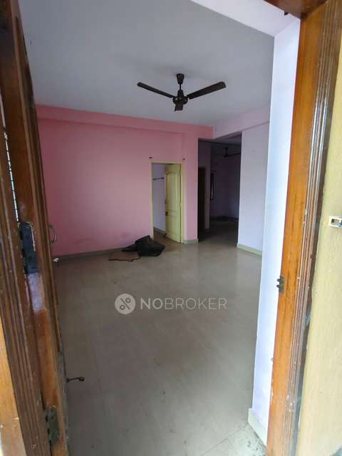 2 BHK Flat In Elite Residency For Sale  In Urapakkam