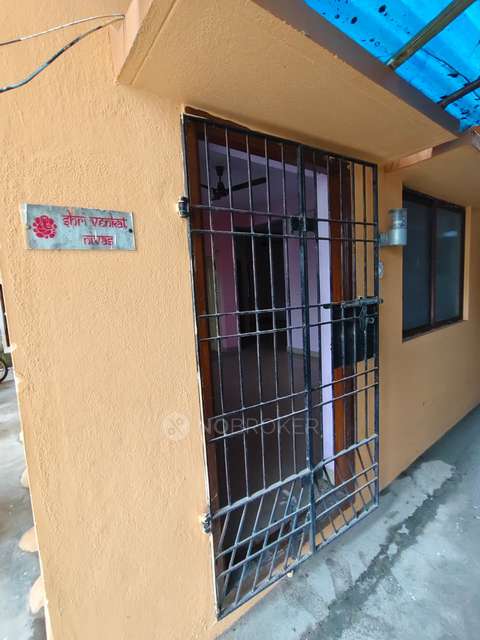 2 BHK Flat In Elite Residency For Sale  In Urapakkam