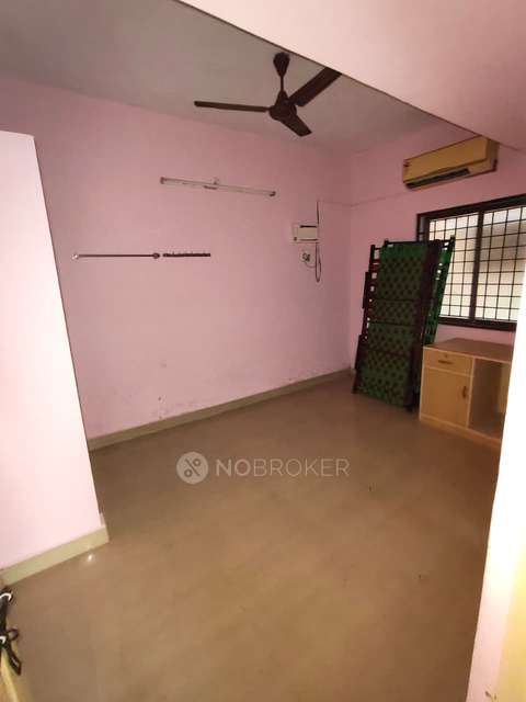 2 BHK Flat In Elite Residency For Sale  In Urapakkam