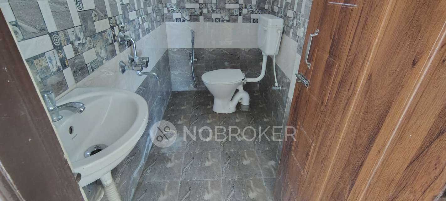 2 BHK Flat In Skyler Grand  For Sale  In Dulapally