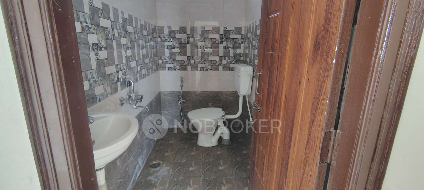 2 BHK Flat In Skyler Grand  For Sale  In Dulapally