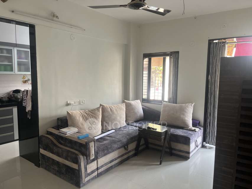 Shared Room for Female In 2 BHK  In Bandhutva Chs