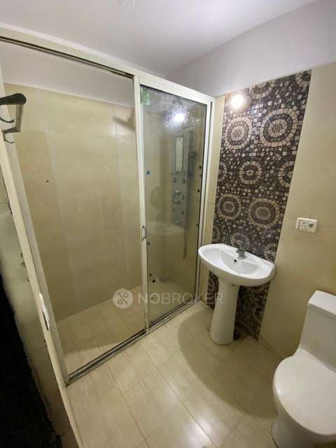 2 BHK Flat In Prateek Wisteria For Sale  In Sector 77