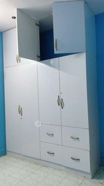 4+ BHK House For Sale  In Virugambakkam