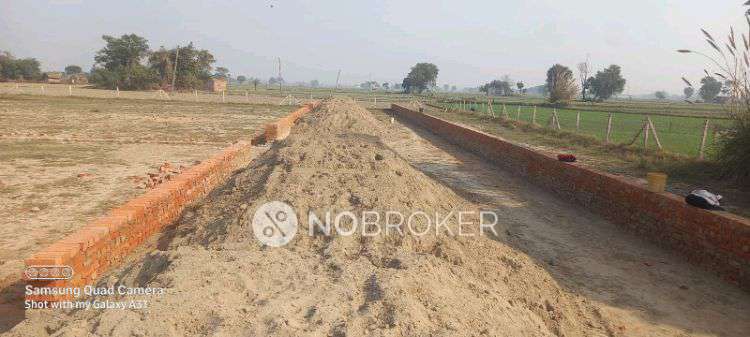 Plot For Sale  In Dhoom Manikpur