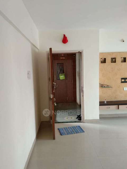2 BHK Flat In Shreeniwas Apartments For Sale  In Dattawadi