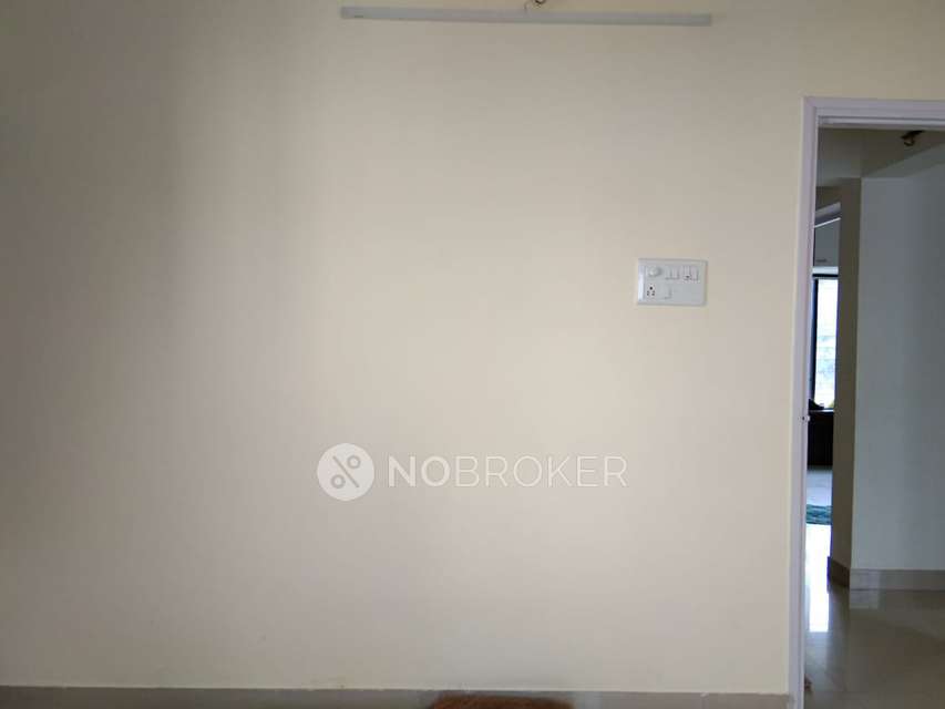 2 BHK Flat In Shreeniwas Apartments For Sale  In Dattawadi