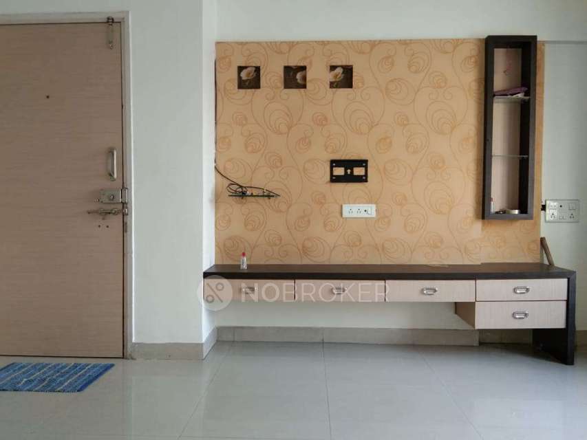 2 BHK Flat In Shreeniwas Apartments For Sale  In Dattawadi