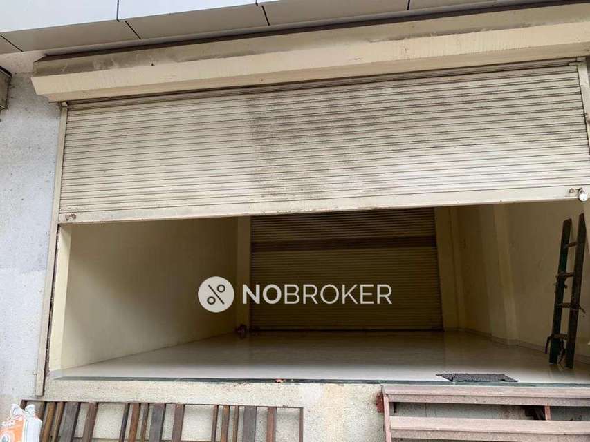 Showroom in  Kandivali East, Mumbai for sale 