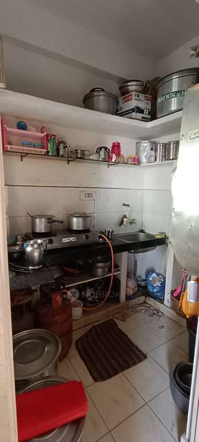 2 BHK Flat In Oak Villa For Sale  In Masab Tank