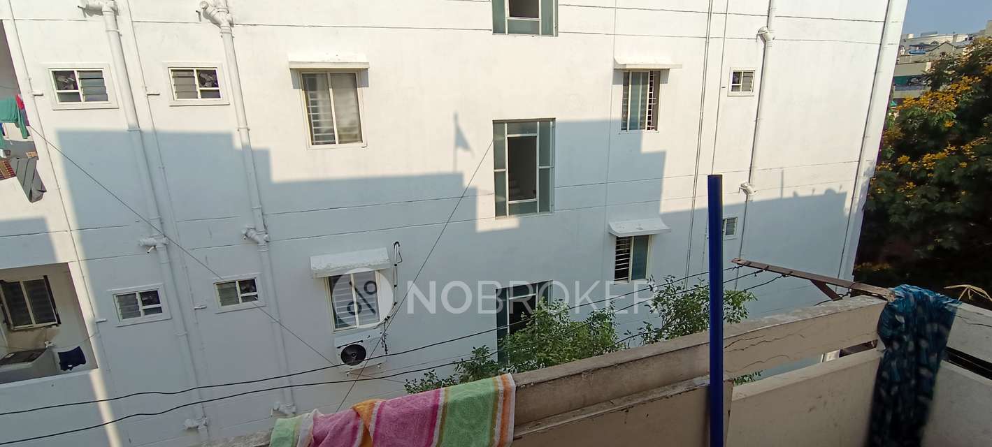 2 BHK Flat In Oak Villa For Sale  In Masab Tank