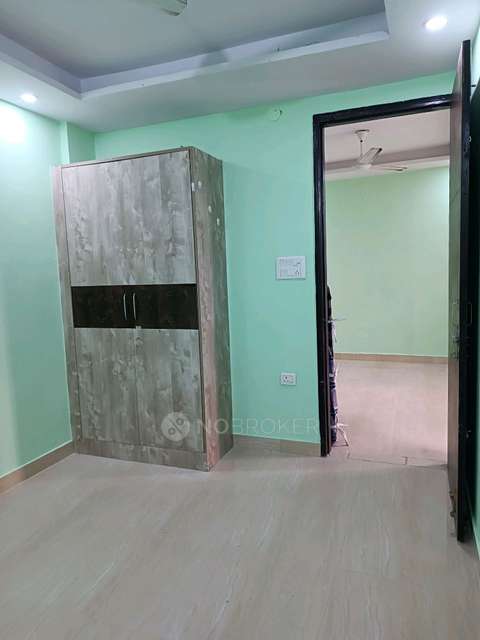 2 BHK Flat In Amberheight For Sale  In Shiv Mandir
