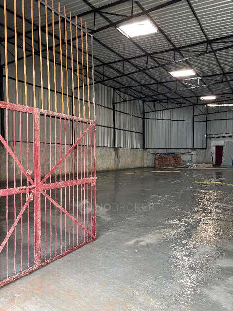 Godown/Warehouse in Bakkarwala, Delhi for Rent 