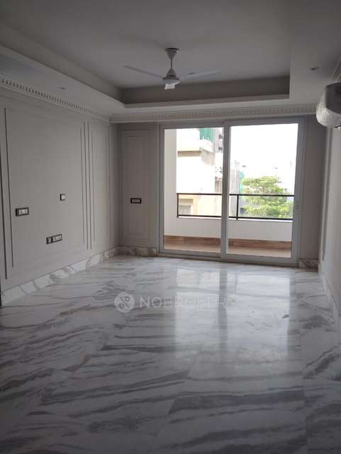 4 BHK Flat In Dlf The Grove for Rent  In Sector 54