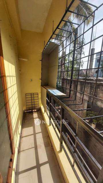 2 BHK Flat In Maha Flats For Sale  In Perumbakkam