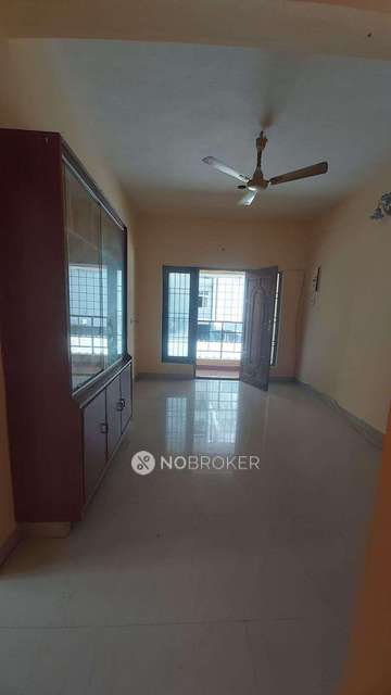 2 BHK Flat In Maha Flats For Sale  In Perumbakkam