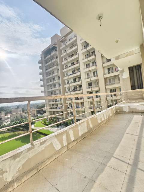 3 BHK Flat In Indiabulls Centrum Park For Sale  In Unnamed Road, Sector 103, Gurugram, Haryana 122006, India